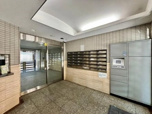 【東京都/三鷹市新川】レクセルマンション吉祥寺南 エントランス