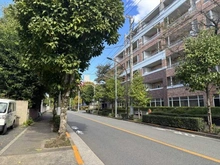【東京都/武蔵野市吉祥寺本町】パークスクエア吉祥寺本町 D棟 前面道路
