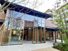 【東京都/三鷹市下連雀】プラウドシティ吉祥寺 エントランス