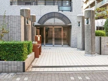 【東京都/三鷹市下連雀】藤和シティホームズ三鷹禅林寺通り アプローチ