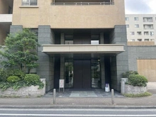 【東京都/三鷹市下連雀】アデニウム吉祥寺 アプローチ