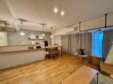 【東京都/武蔵野市吉祥寺南町】ニュー井の頭マンション  リビング・ダイニング：家具調度品は価格に含まれません