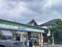 【東京都/西東京市西原町】西原グリーンハイツ9号棟  ファミリーマート西東京西原町店（現地より約300m）