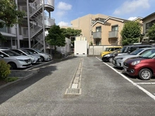 【埼玉県/川越市岸町】コスモ川越 駐車場