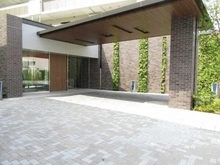 【東京都/練馬区関町南】ブリリアシティ三鷹サクラコート E棟 共用部