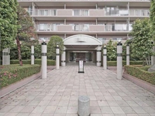 【東京都/西東京市向台町】ルネサンヴェール小金井公園 エントランス