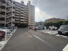 【東京都/調布市調布ケ丘】調布が丘パークホームズ  駐車場