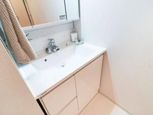 【東京都/調布市西つつじケ丘】フランシェールつつじヶ丘 洗面所