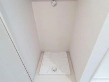 【東京都/調布市西つつじケ丘】フランシェールつつじヶ丘 洗面所：洗濯機置き場