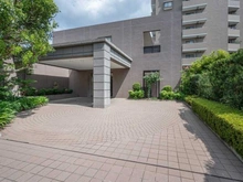 【東京都/調布市調布ケ丘】調布が丘パーク・ホームズ アプローチ