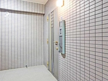 【東京都/調布市柴崎】ライオンズヒルズ調布つつじヶ丘弐番館 玄関
