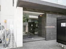 【東京都/目黒区平町】クレイシア目黒都立大学 エントランス