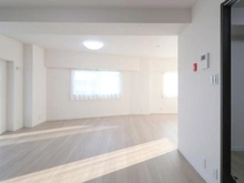 【神奈川県/横浜市港南区日野】ハイツ日野 リビング・ダイニング