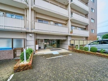 【東京都/世田谷区奥沢】日商岩井自由が丘マンション エントランス