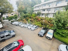 【東京都/世田谷区野毛】上野毛ガーデンハイツB棟 駐車場