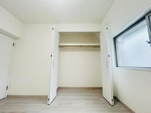 【東京都/世田谷区上用賀】馬事公苑南サンハイツ 収納