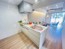 【東京都/世田谷区三軒茶屋】オーベル三軒茶屋dR キッチン：（家具調度品は物件価格に含まれておりません。）