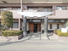 【東京都/世田谷区玉堤】クレッセント尾山台III エントランス