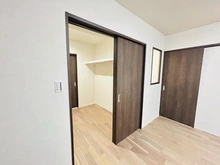 【東京都/世田谷区玉川】二子玉川宝ロイヤルハイツ 収納