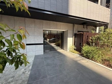 【東京都/新宿区高田馬場】オープンレジデンシア高田馬場 エントランス