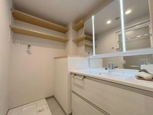 【東京都/大田区石川町】日商岩井大岡山第2マンション B棟 洗面所