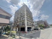 【神奈川県/川崎市高津区久地】サンコーポたまがわ 外観