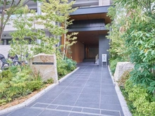 【東京都/目黒区大岡山】プラウド都立大学 エントランス