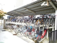 【東京都/大田区田園調布本町】田園調布コーポラス 駐輪場