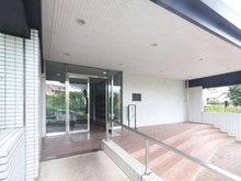 【神奈川県/横浜市港北区師岡町】コンドミニアムヴェル大倉山 エントランス