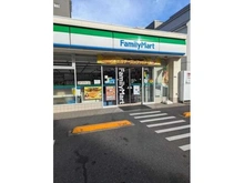 【東京都/大田区多摩川】多摩川フラワーマンション ファミリーマート 大田多摩川二丁目店（現地より約32m）