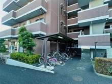 【東京都/世田谷区玉堤】尾山台パークホームズ 駐輪場