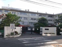 【神奈川県/川崎市宮前区小台】ザ・パークハウス宮前平 宮前平中学校（現地より約980m）