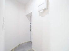 【神奈川県/横浜市港南区港南】ハイラーク上大岡 玄関