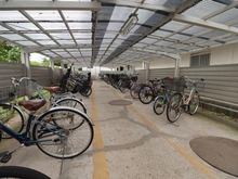 【神奈川県/川崎市麻生区岡上】岡上住宅 2号棟 駐輪場
