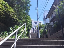 【神奈川県/横浜市神奈川区大口通】朝日プラザ大口 アプローチ