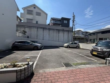 【神奈川県/川崎市麻生区片平】エスポワール五月台 駐車場