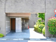 【神奈川県/川崎市多摩区菅稲田堤】コスモ稲田堤ガーデンフォルム エントランス