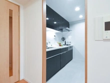 【神奈川県/川崎市多摩区菅稲田堤】コスモ稲田堤ガーデンフォルム キッチン:約3.4帖