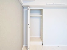 【神奈川県/横浜市南区六ツ川】グラン・コート六ッ川ガーデン 洋室：約6.0帖