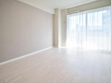 【神奈川県/横浜市南区六ツ川】グラン・コート六ッ川ガーデン 洋室：約6.8帖