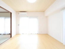 【東京都/多摩市諏訪】ライオンズマンション京王永山 リビング・ダイニング