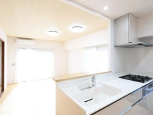 【東京都/多摩市諏訪】ライオンズマンション京王永山 LDK：約12.9帖