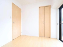 【東京都/多摩市諏訪】ライオンズマンション京王永山 洋室：約4.7帖