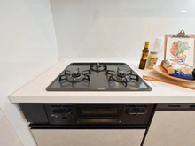 【東京都/板橋区前野町】常盤台パークハイツ キッチン：三口コンロ