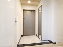 【東京都/町田市南大谷】ユニヴェルシオール学園の丘 玄関