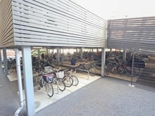 【東京都/町田市南大谷】ユニヴェルシオール学園の丘 駐輪場