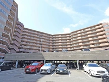 【東京都/町田市南大谷】ユニヴェルシオール学園の丘 駐車場