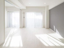 【神奈川県/横浜市金沢区六浦】クオス金沢八景レジデンシャルステージ リビング・ダイニング：（左）洋室