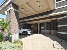 【神奈川県/横浜市旭区中白根】ナイスサンソレイユ横浜鶴ヶ峰 エントランス