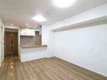 【東京都/東大和市桜が丘】サンクレイドル玉川上水 LDK：約12.8帖